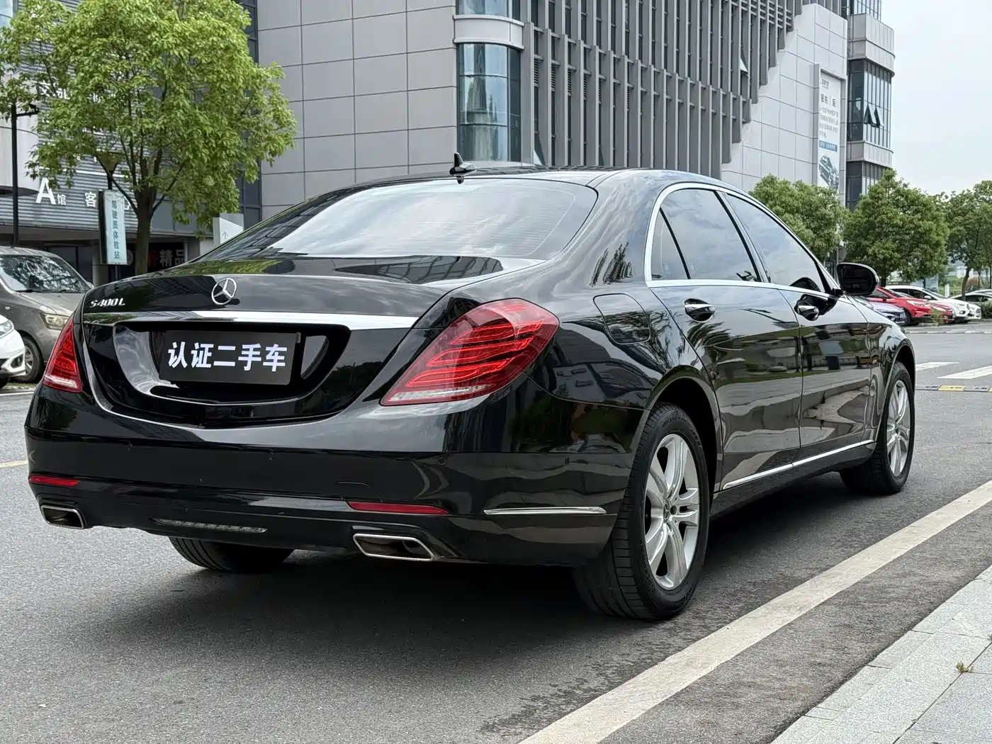 Mercedes-Benz S-Class 2017 S 320 L Luxury фото 6