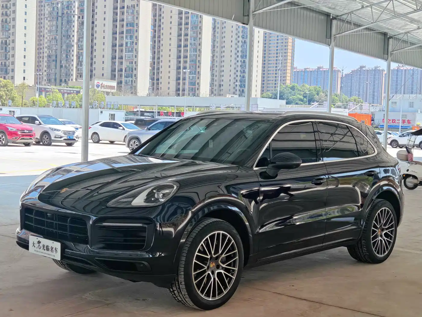 PORSCHE CAYENNE