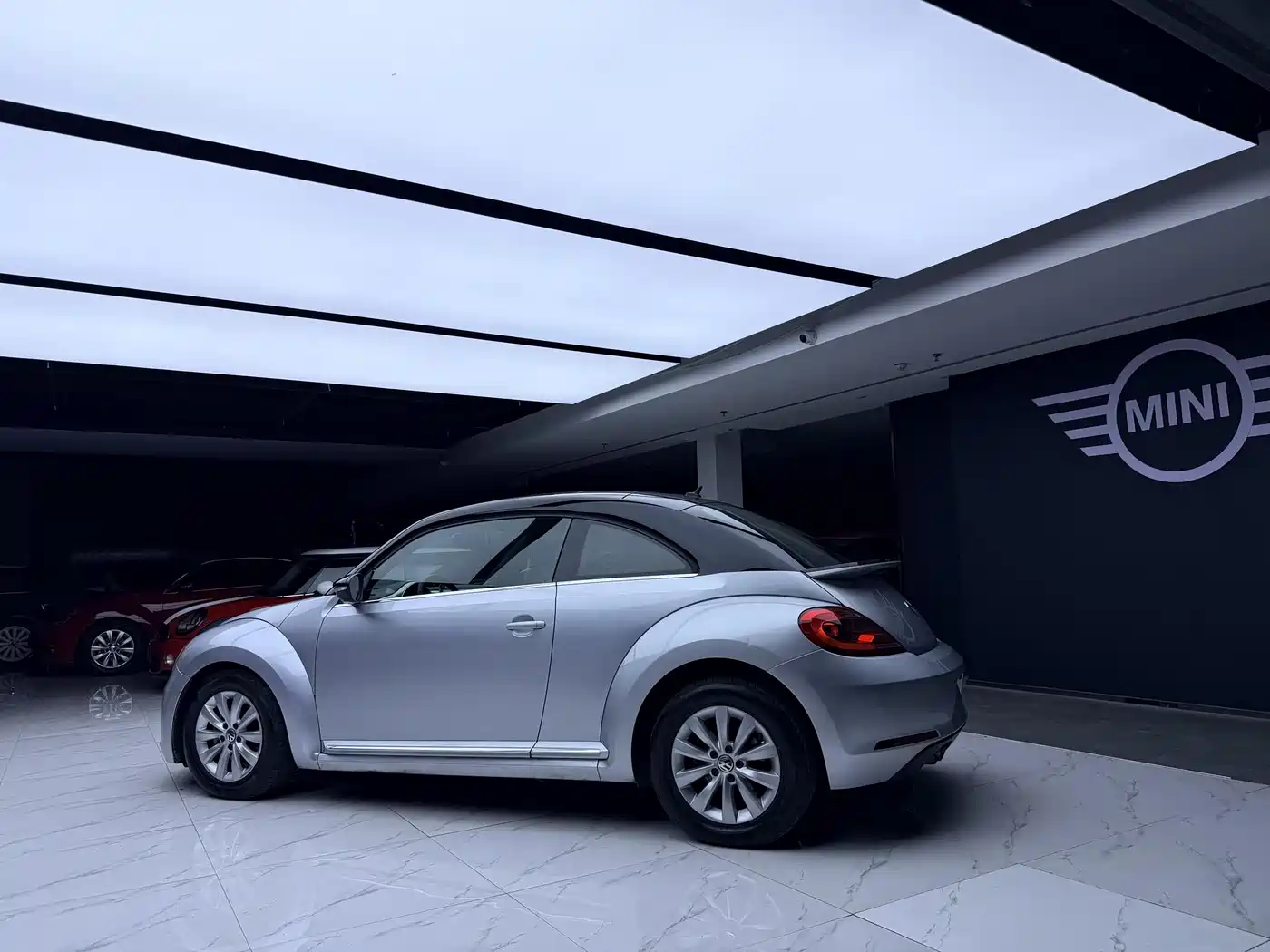 Volkswagen Beetle 2013 1.4TSI Comfort фото 13