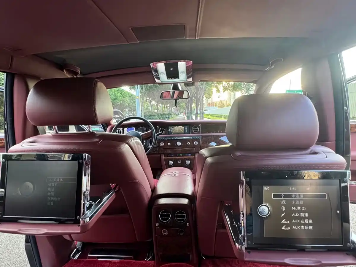 Фото 5 - Rolls-Royce Phantom