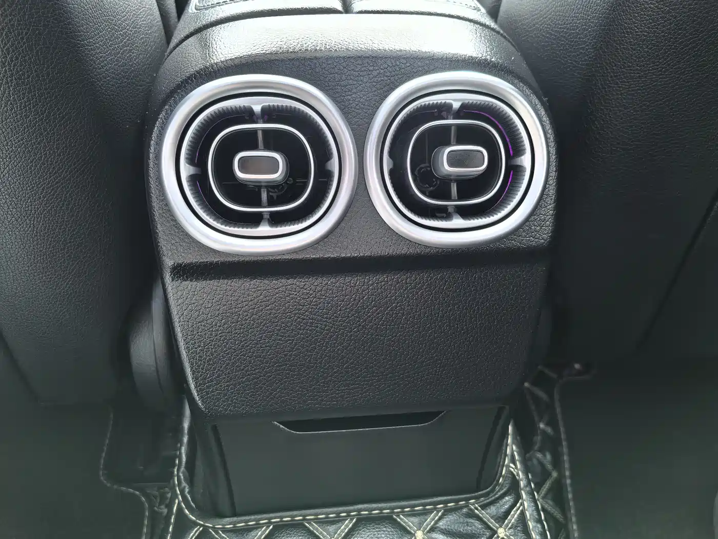 Mercedes-Benz C-Class 2022 C 260 L Night Sport Edition фото 20