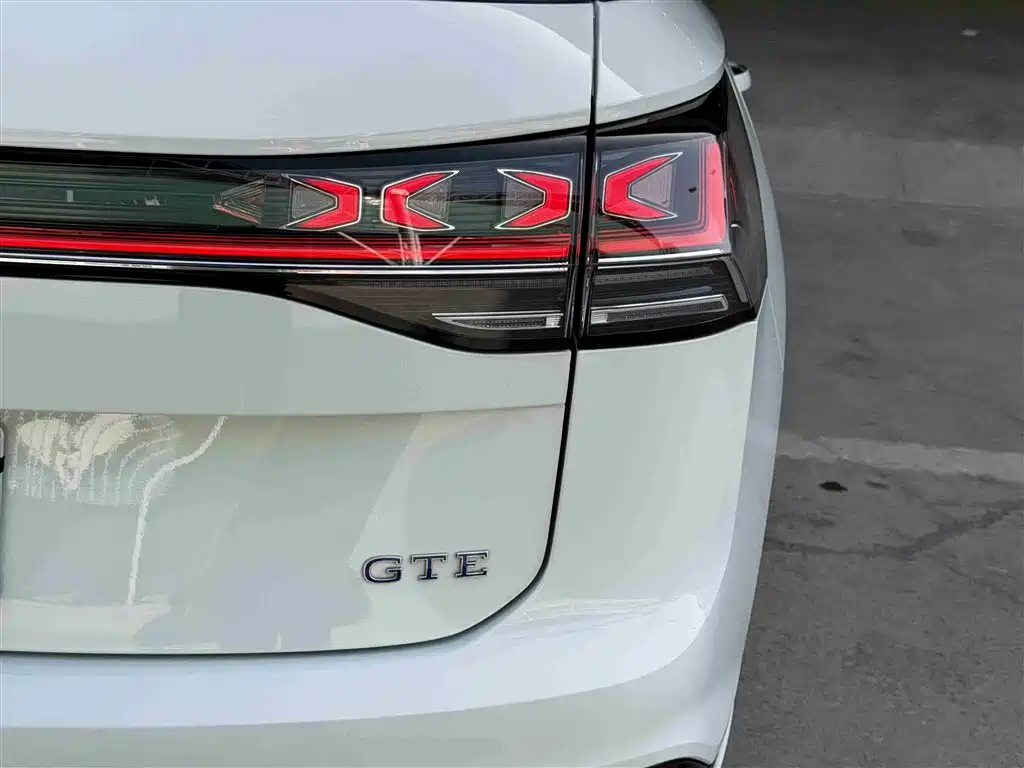 Volkswagen Tayron GTE Plug-in Hybrid 2023 280TSI Luxury Plus Advanced Edition фото 16