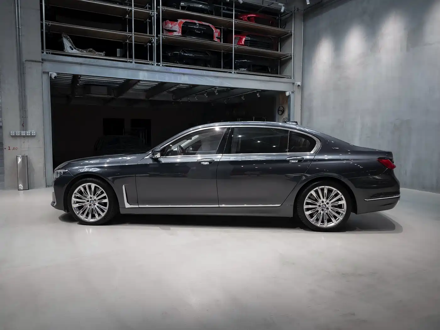 BMW 7 SERIES