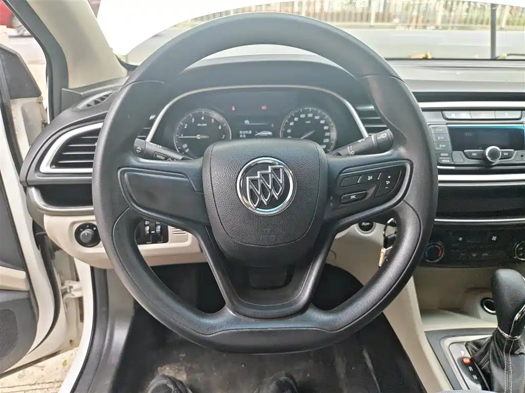 Buick Excelle 2015 15N Automatic Elite фото 11
