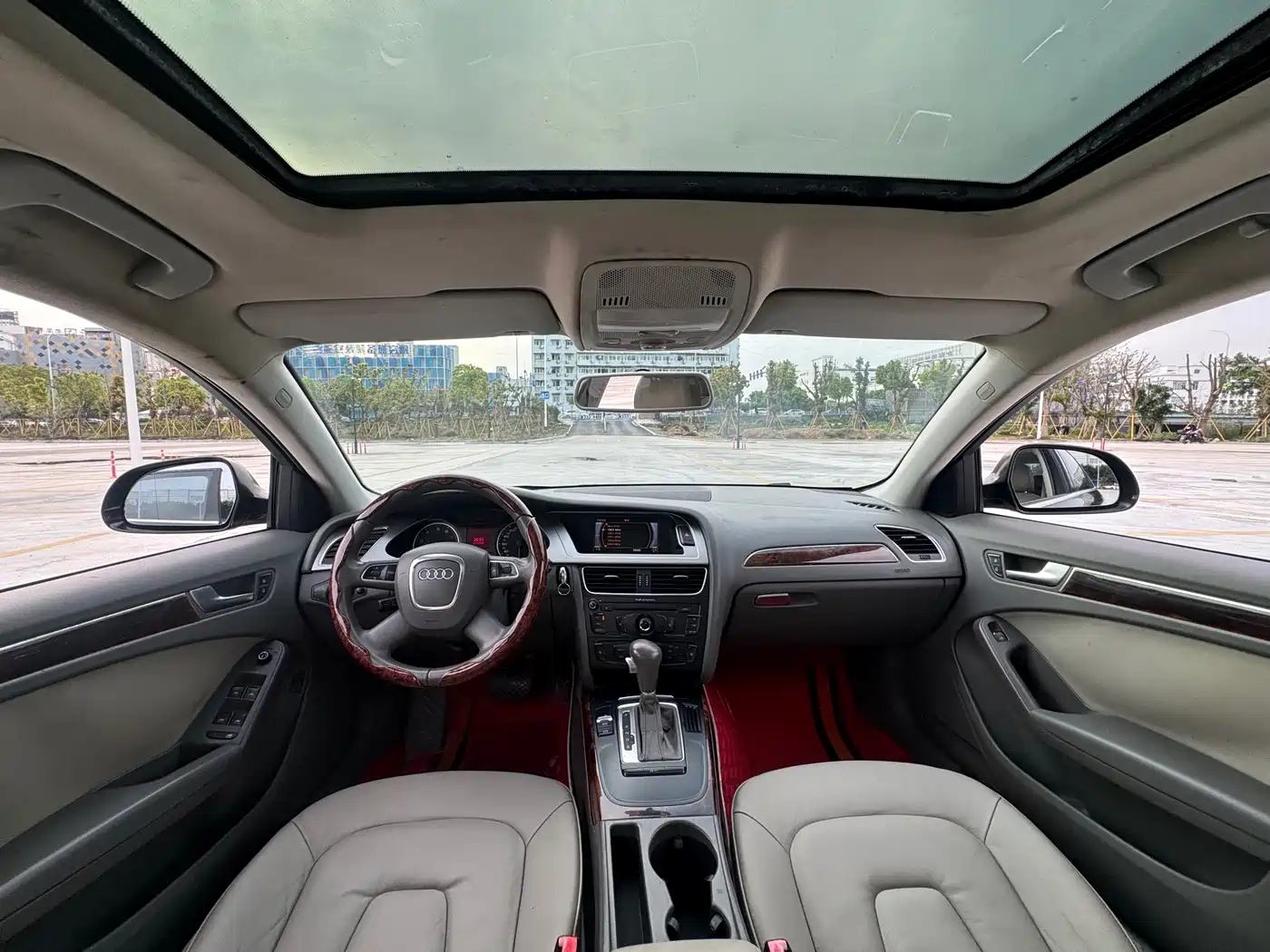 Audi A4L 2011 2.0 TFSI Technology фото 8