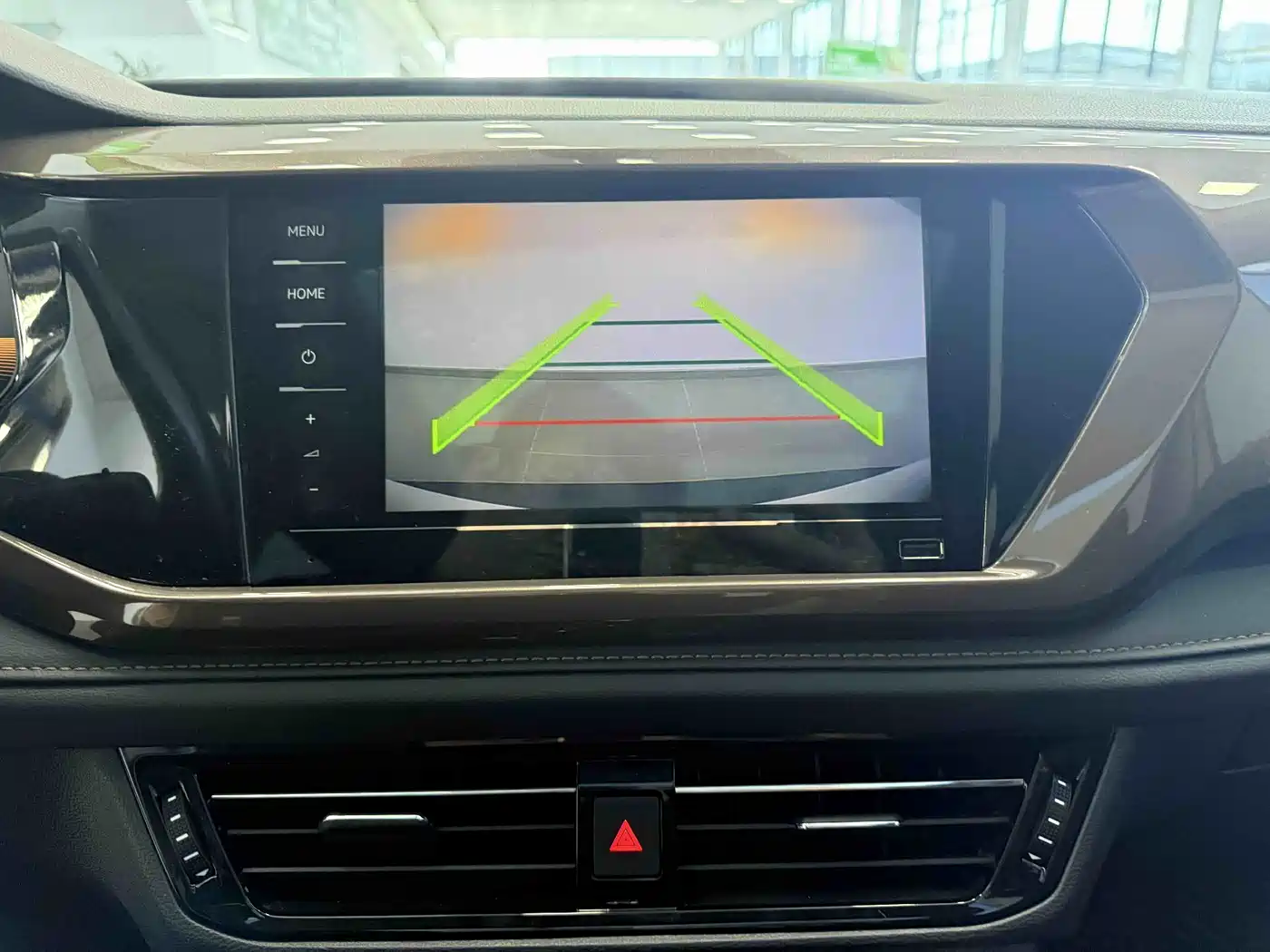 Volkswagen Tharu 2022 280TSI 2WD Comfort фото 20