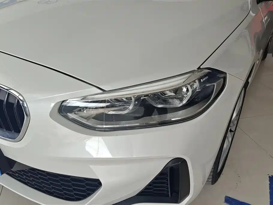 BMW 1 Series 2019 118i M Sport Package фото 5