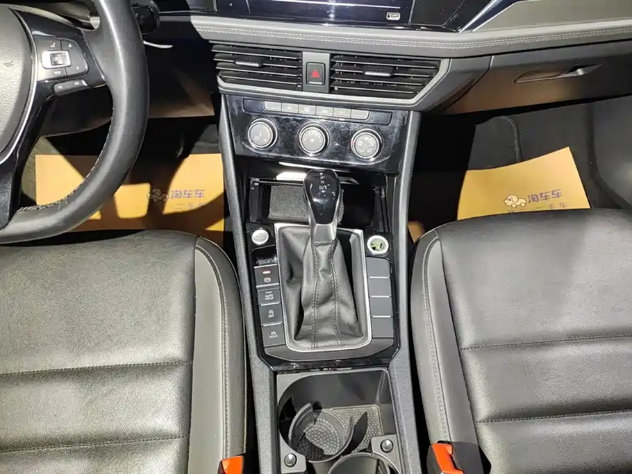 Volkswagen Sagitar 2021 200TSI DSG Comfort Smart Edition фото 16