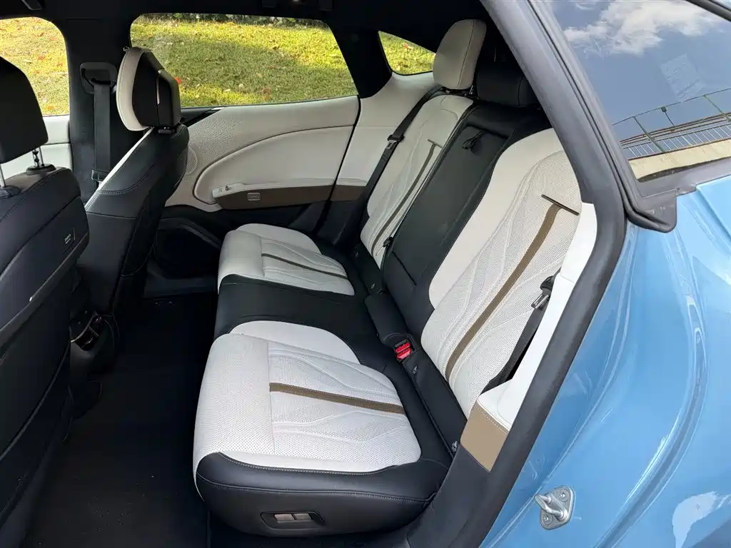 ZEEKR EXTREME KRYPTON 007GT