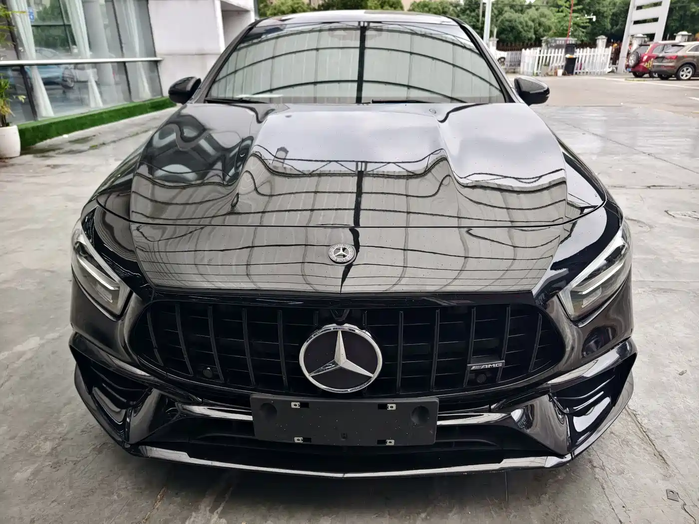 Mercedes-Benz A-Class AMG 2019 AMG A 35 L 4MATIC фото 2