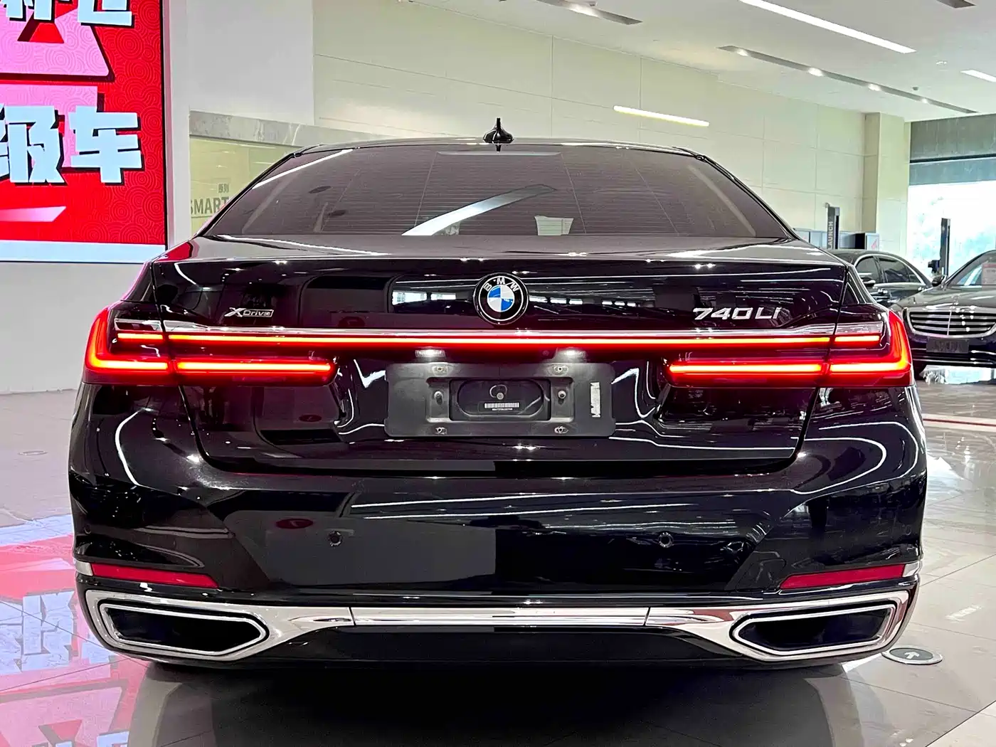 BMW 7 Series 2019 740Li Leading Luxury Package фото 10