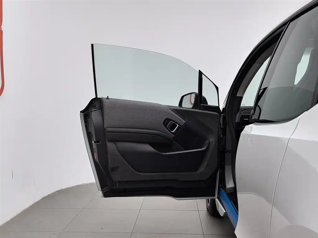 BMW I3 (IMPORT)