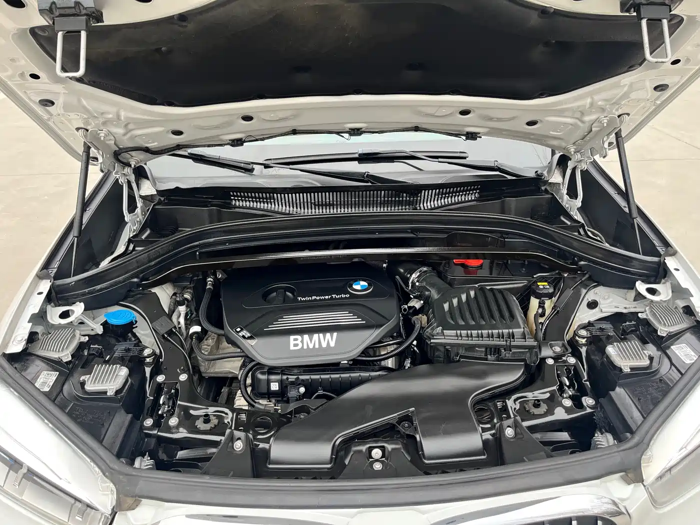 BMW X1 2019 sDrive18Li Premium Model фото 10