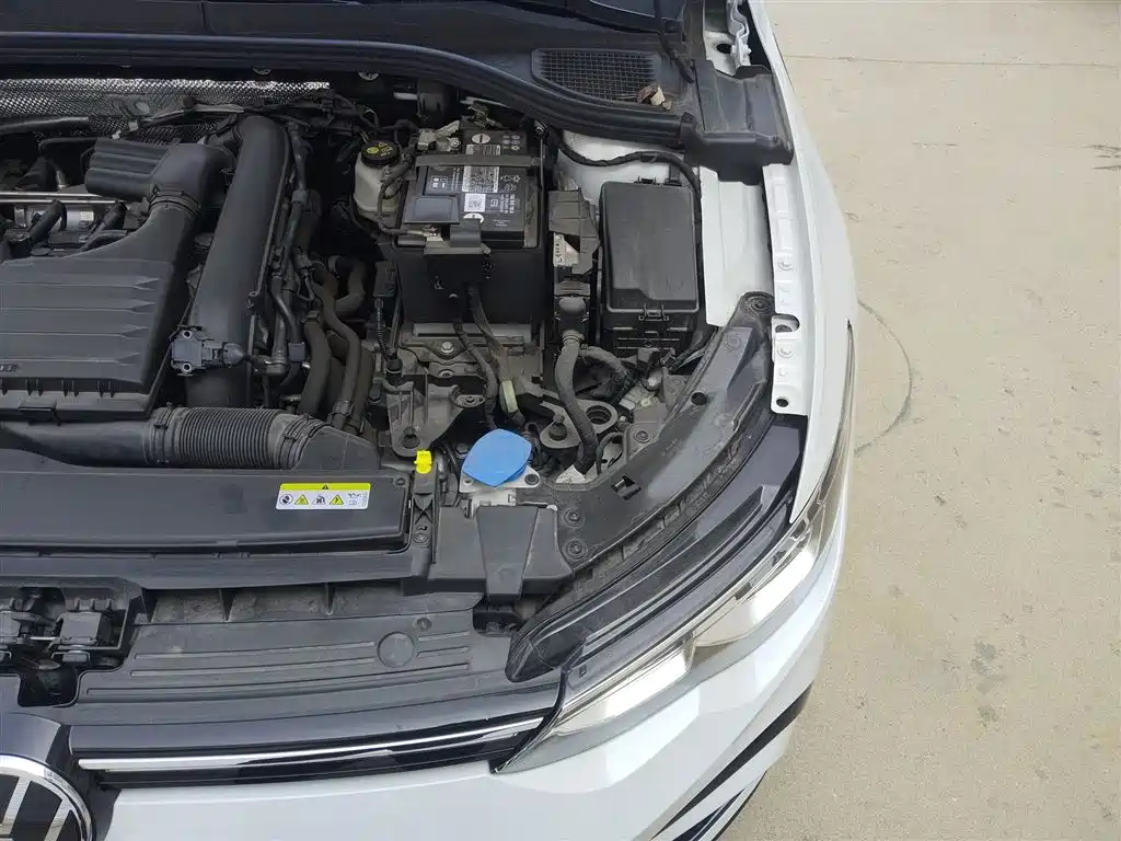 Volkswagen Golf 2023 Facelift 280TSI DSG R-Line Lite фото 21