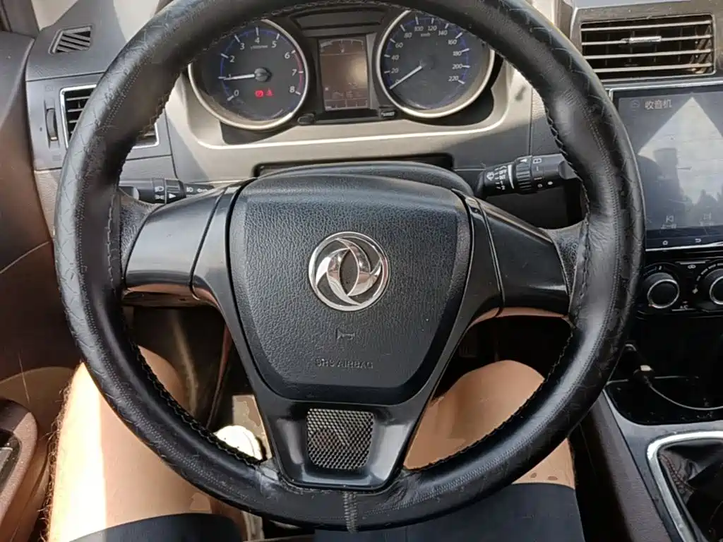 Dongfeng Fengxing Joyear X3 2018 2017 1.5L Manual Comfort
