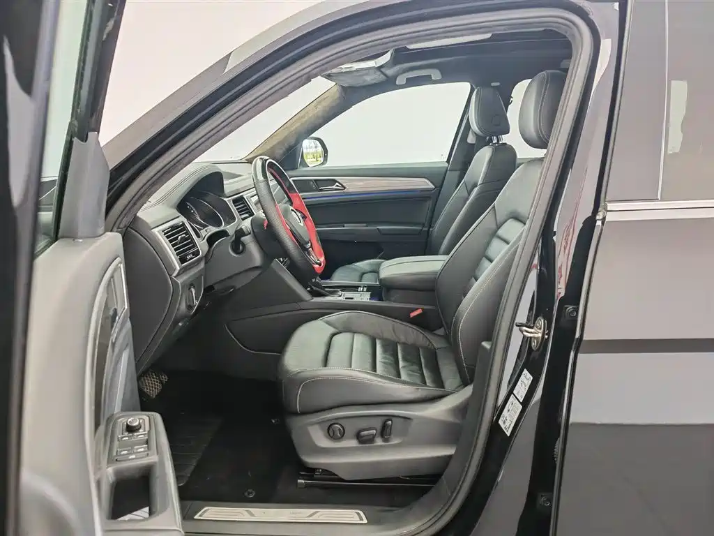 Volkswagen Teramont 2017 330TSI 2WD Luxury фото 10