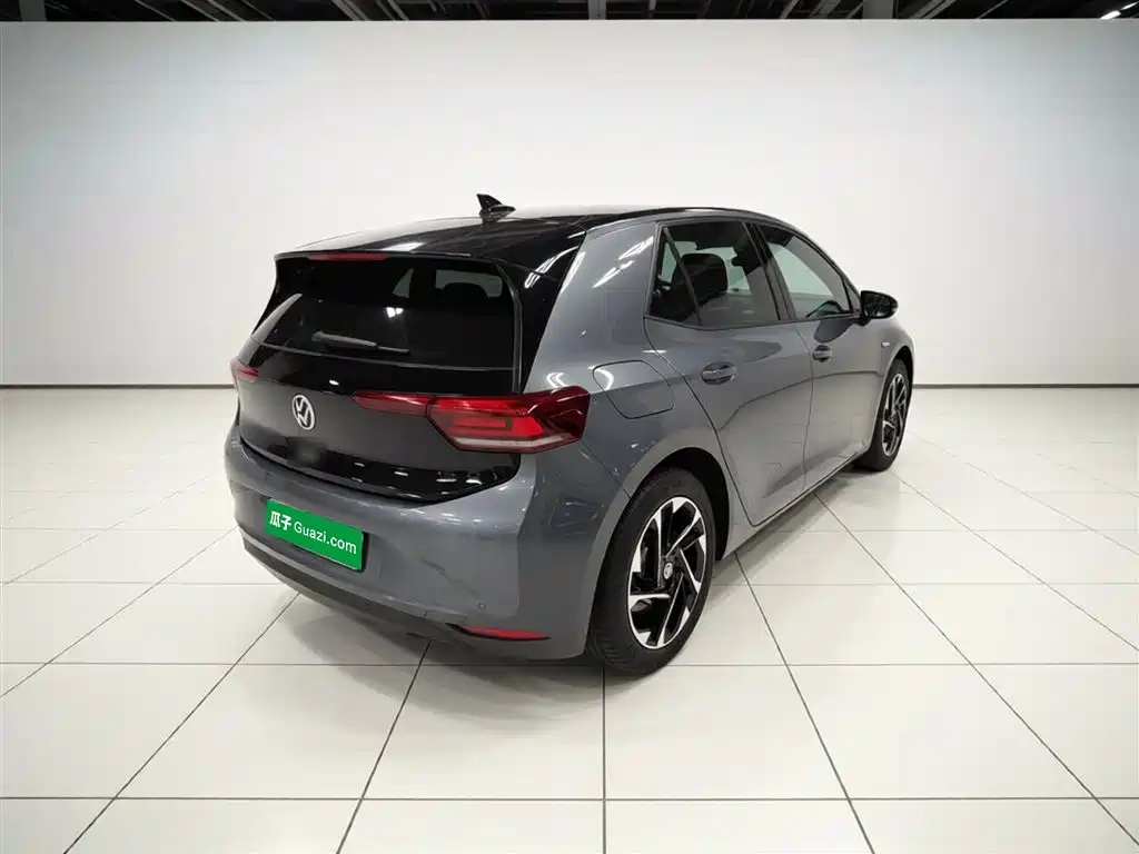 Volkswagen ID.3 2023 Upgraded Pure Intelligence Edition фото 5