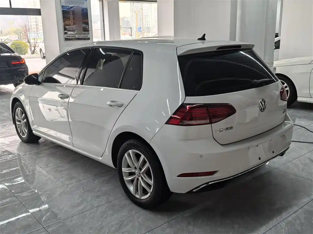 Volkswagen Golf 2019 280TSI DSG Comfort China VI фото 5
