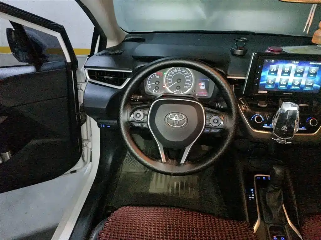 Toyota Corolla 2019 1.2T S-CVT GL-i Elite Edition фото 3