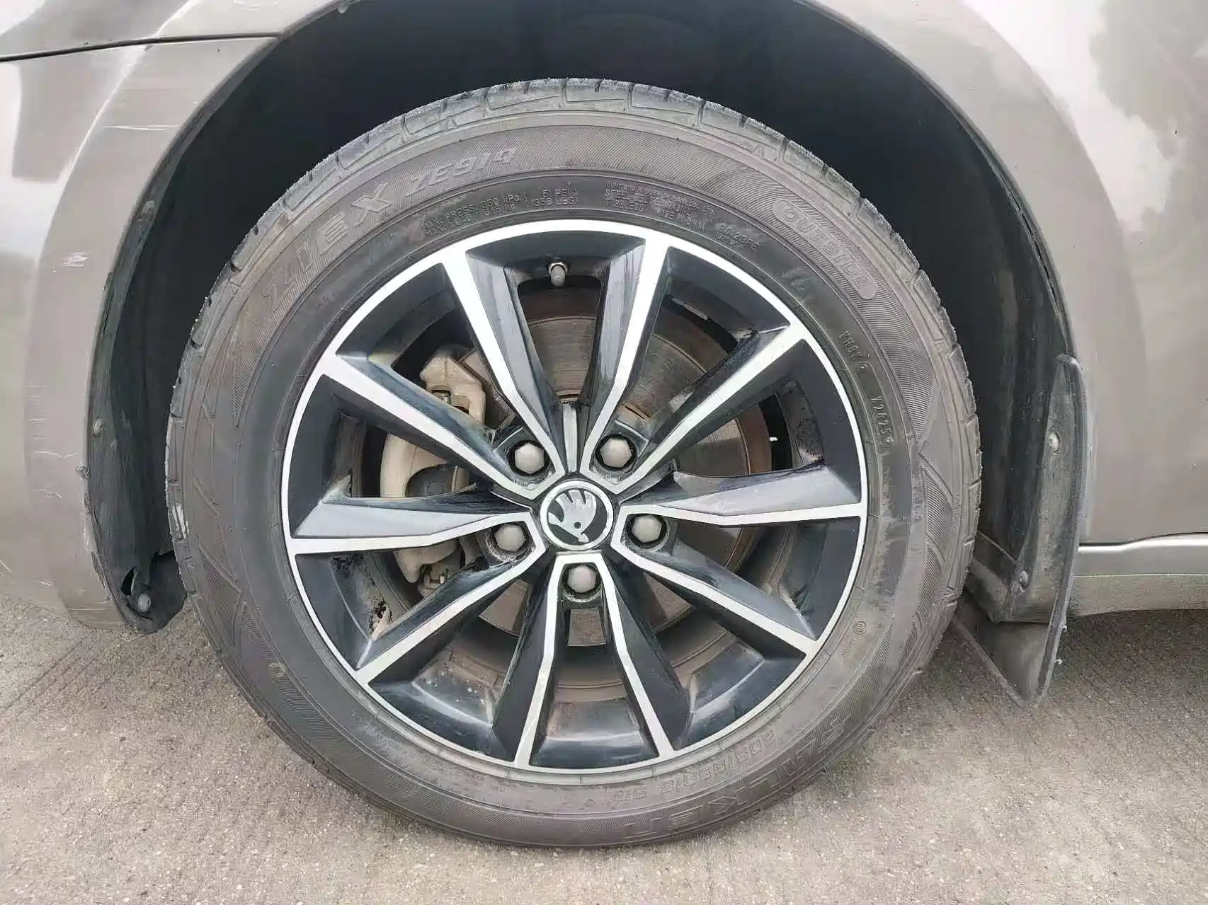 Фото 8 - Škoda Octavia