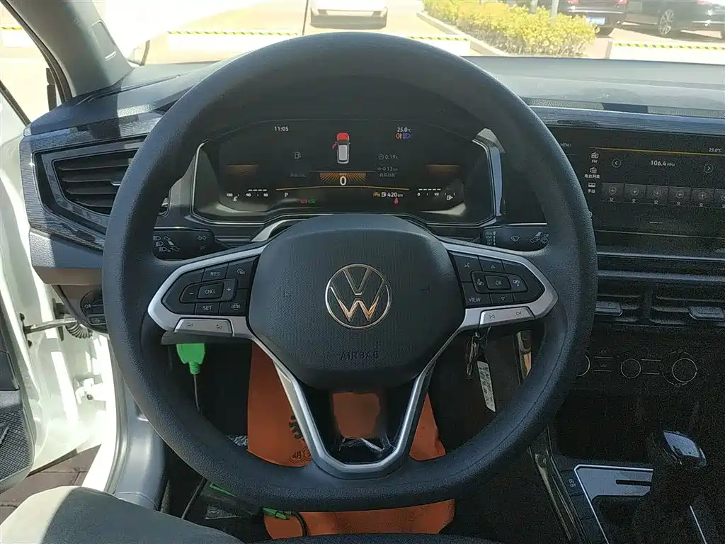 Volkswagen Lavida 2023 New Sharp 1.5L Auto Premium Edition фото 11