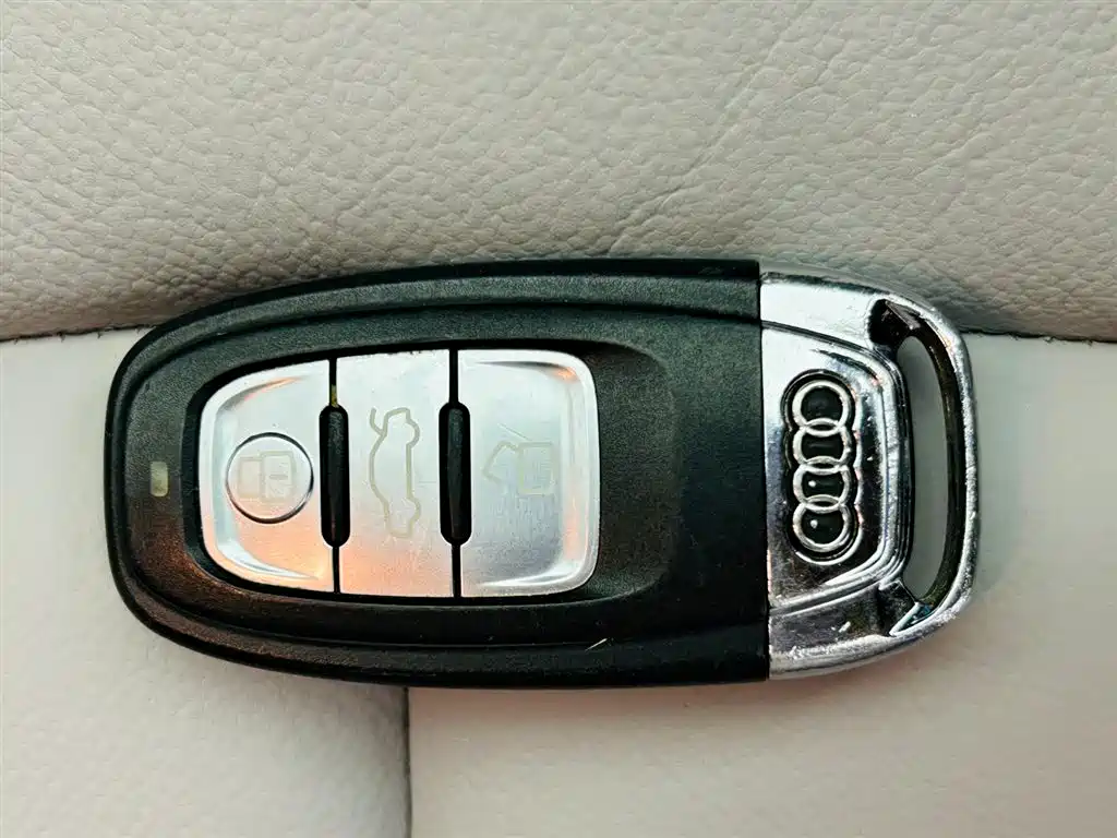 Audi A6L 2014 30 FSI Luxury фото 13