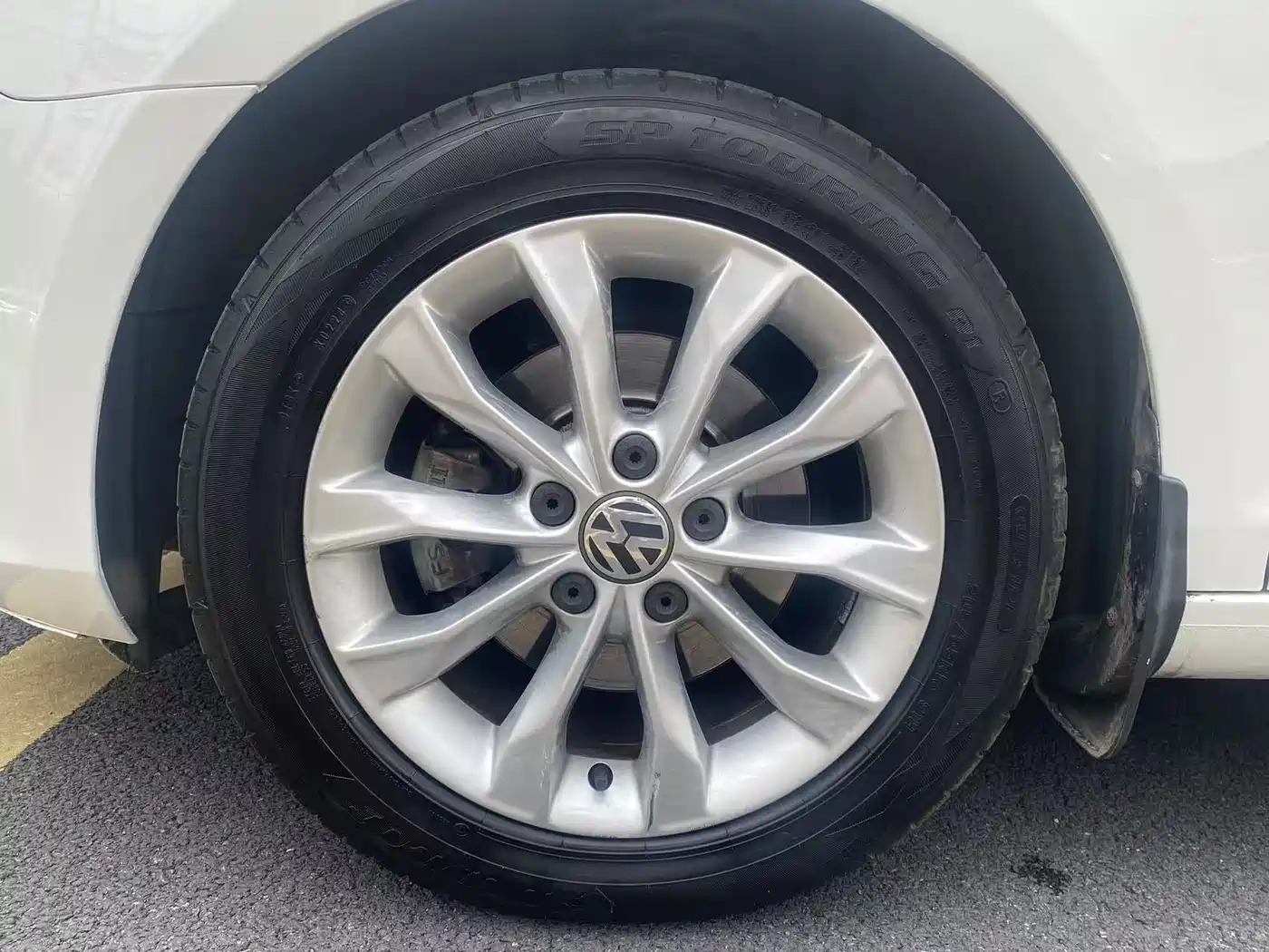 Volkswagen Golf 2012 1.6 Automatic Comfort Type фото 8