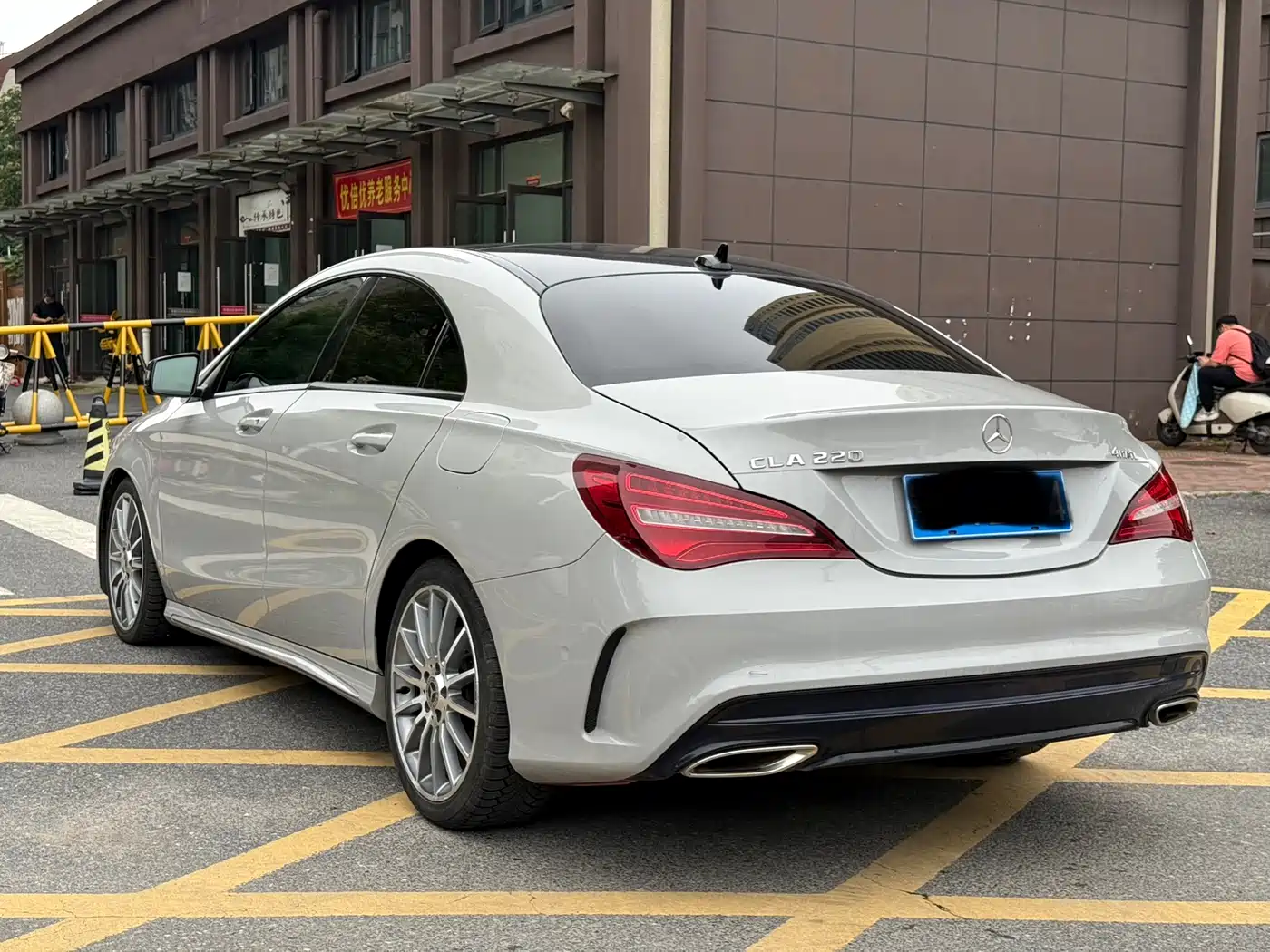 Mercedes-Benz CLA (Import) 2018 CLA 220 4MATIC фото 15