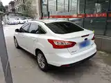 Фото 5 - Ford Focus