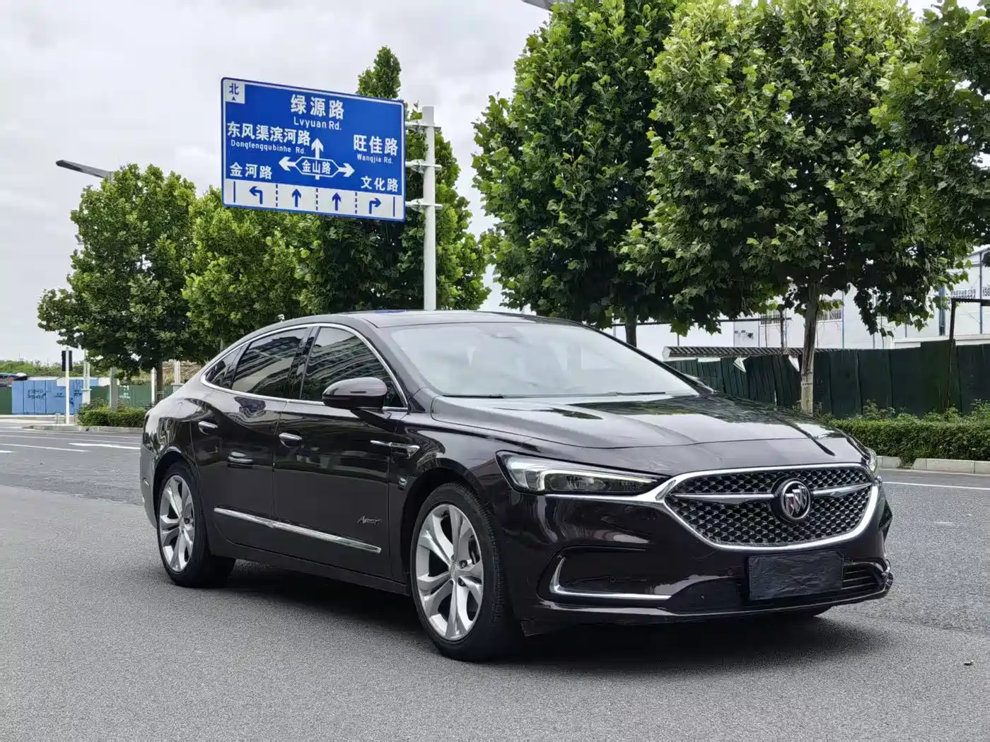 Buick LaCrosse 2022 Avenir First Edition фото 3