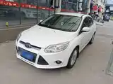 Фото 2 - Ford Focus