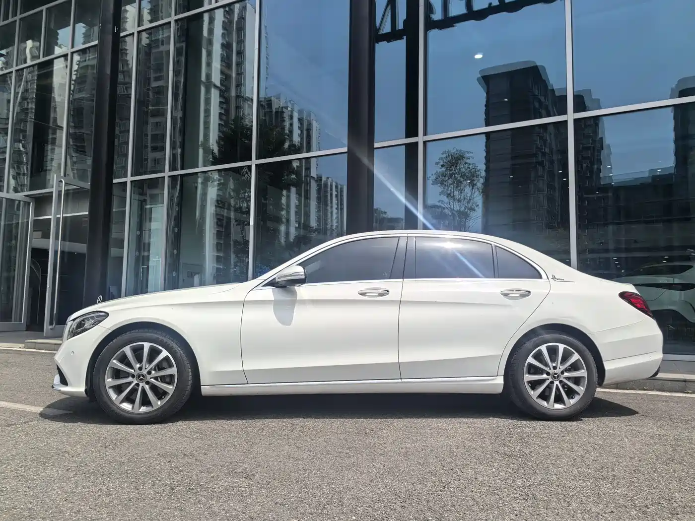 Mercedes-Benz C-Class 2019 Facelift C 260 L фото 2