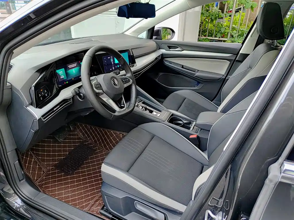 Volkswagen Golf 2021 280TSI DSG Pro фото 7