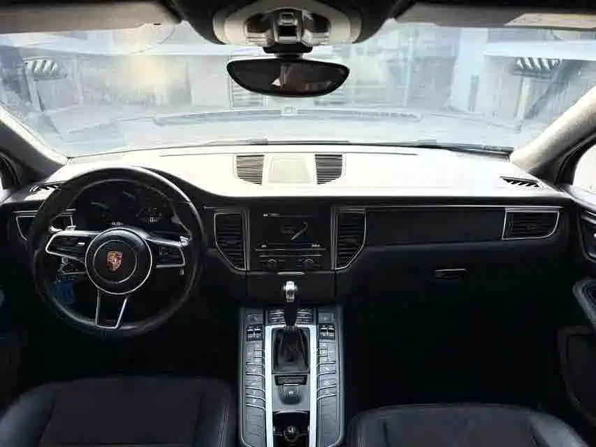 Porsche Macan 2014 Macan 2.0T фото 9
