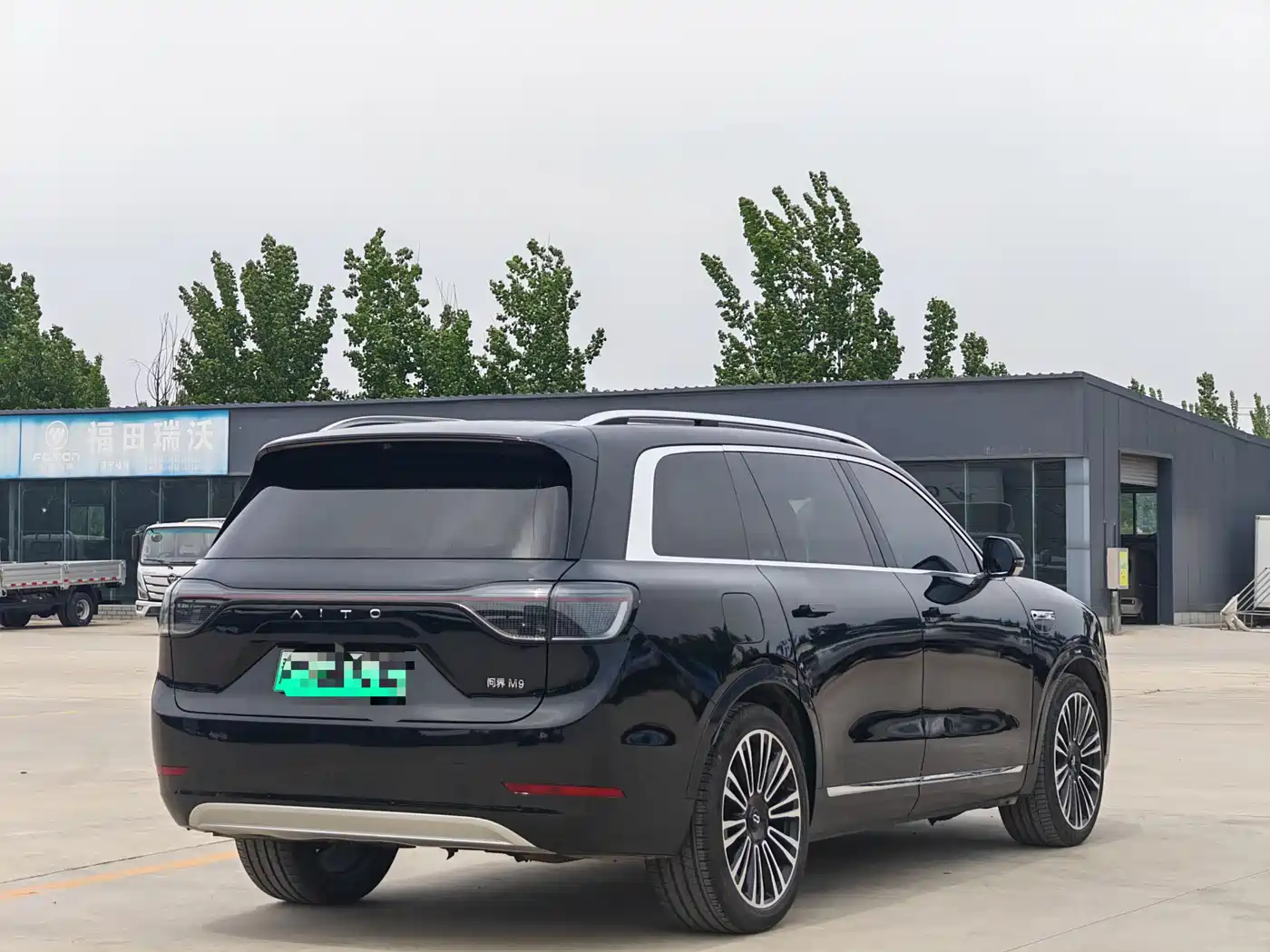 AITO Wenjie AITO M9 2024 Range Extender Ultra 52kWh 6-seater фото 6