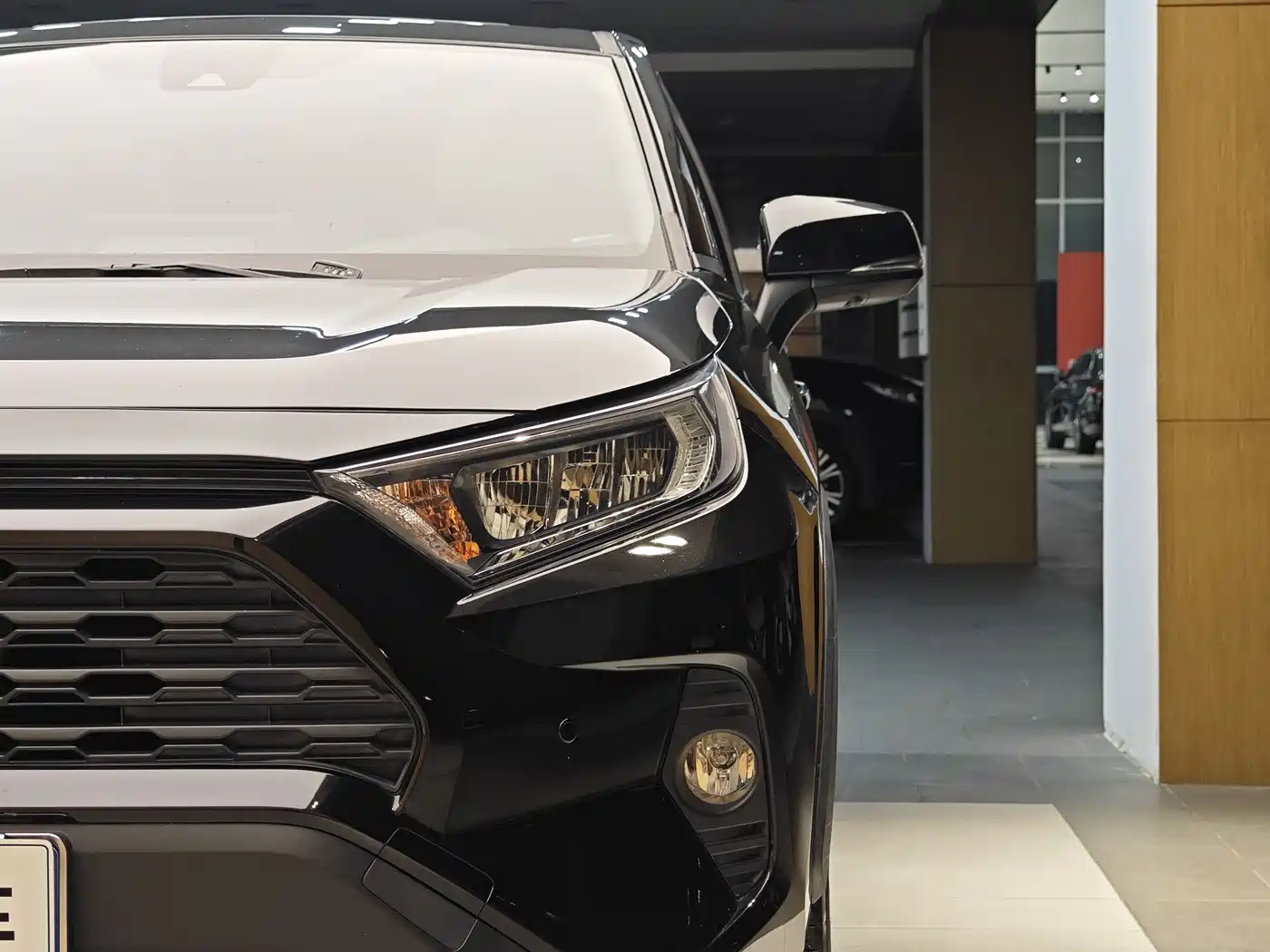 Toyota RAV4 Rongfang 2020 2.0L CVT 2WD Trend Edition фото 2