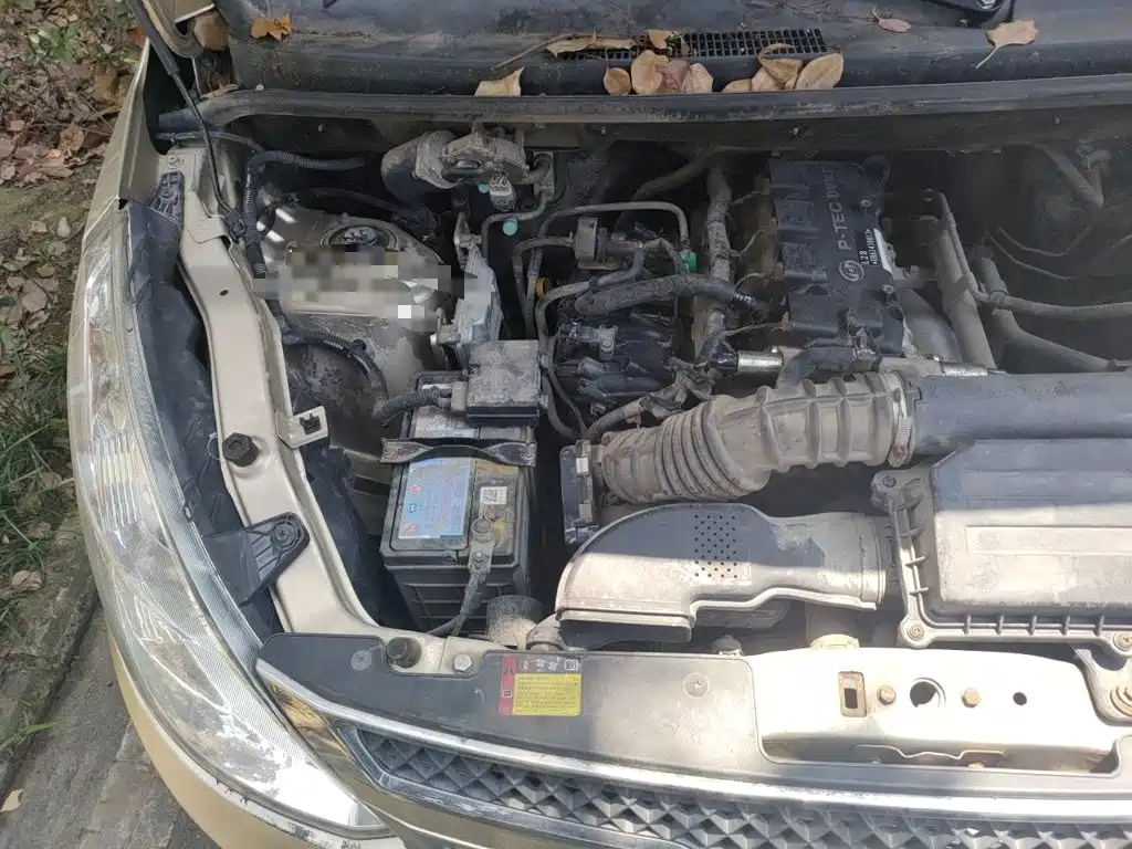 Wuling Motors Wuling Rongguang V 2017 2015 1.5L Basic