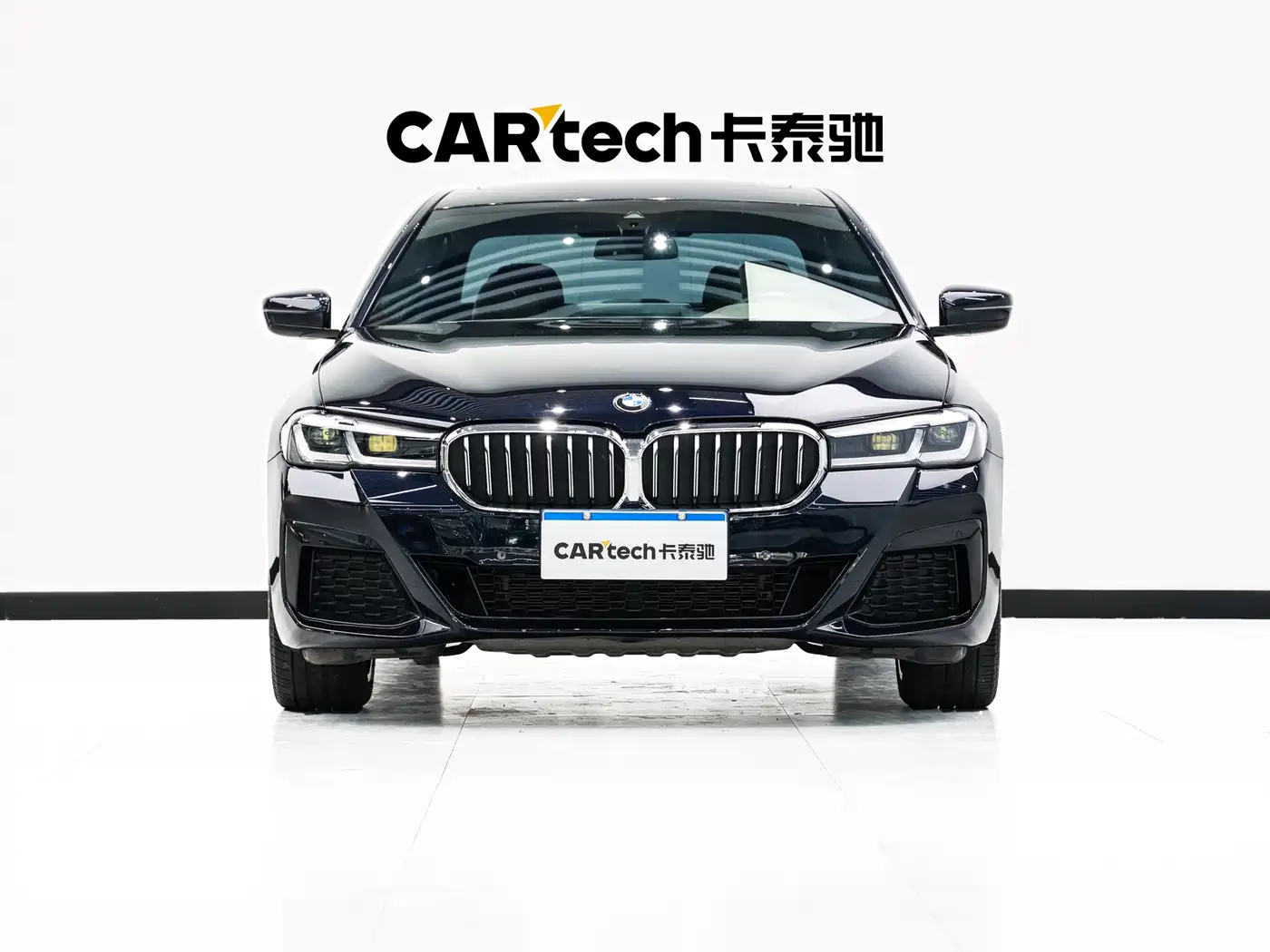 BMW 5 Series 2022 530Li Leading M Sport Package фото 2