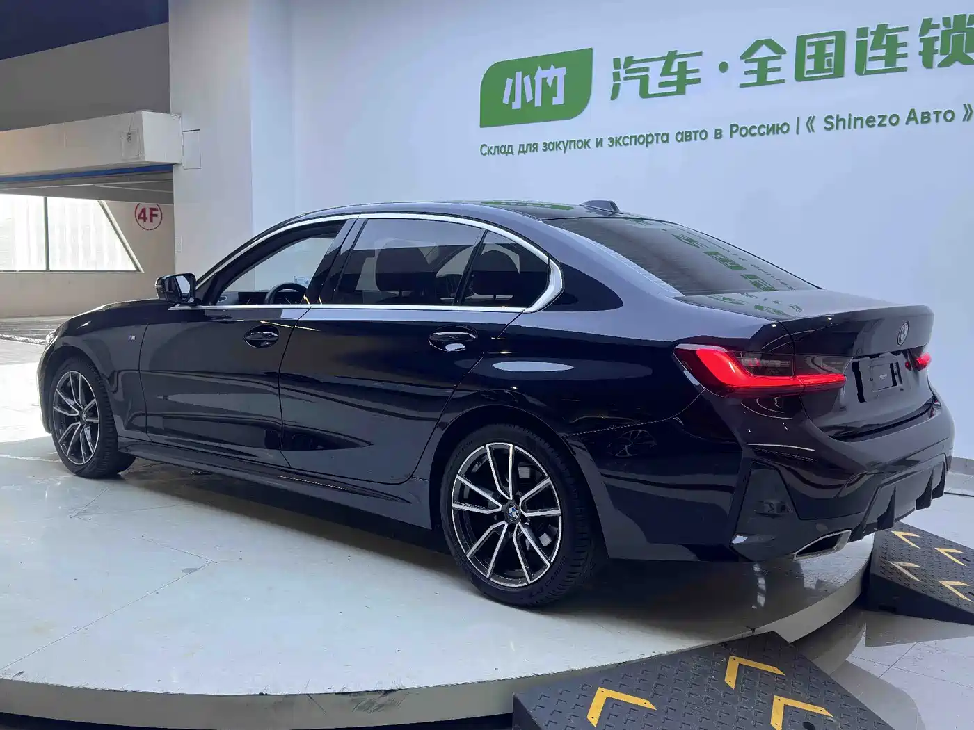 BMW 3 Series 2023 320Li M Sport Package фото 4