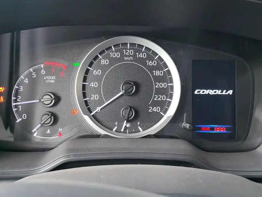 Toyota Corolla 2021 1.2T S-CVT Pioneer PLUS Edition фото 14