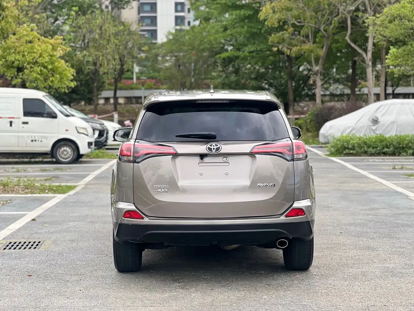 Toyota RAV4 Rongfang 2019 2.0L CVT 2WD Trend Edition China VI фото 5