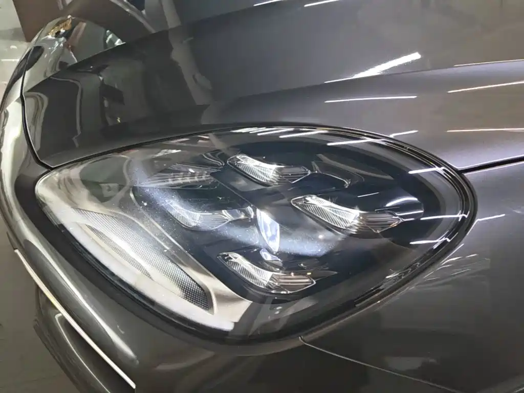 Фото 24 - Porsche Cayenne
