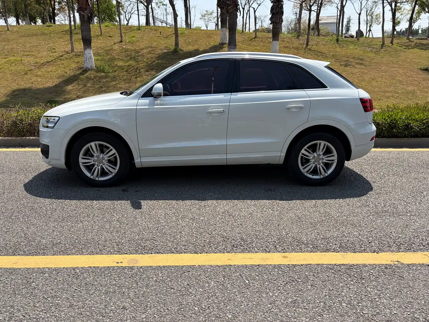 Audi Q3 2015 35 TFSI quattro Technology фото 5