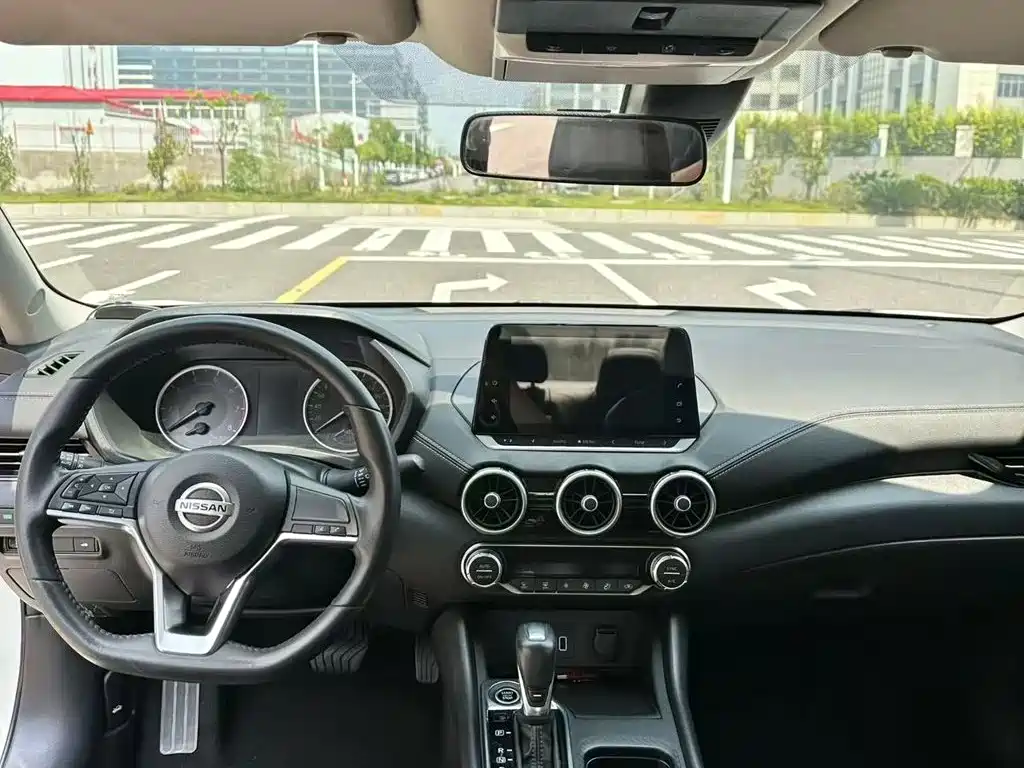 Nissan SYLPHY, миниатюра 4