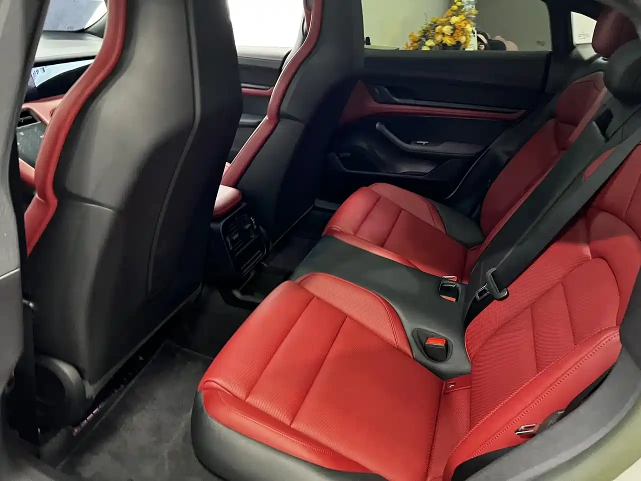 Porsche Taycan 2024 Taycan 4 фото 13