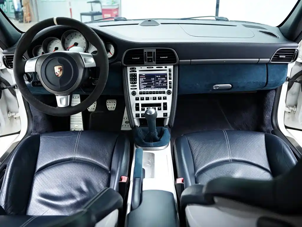 Photo 44 - Porsche 911