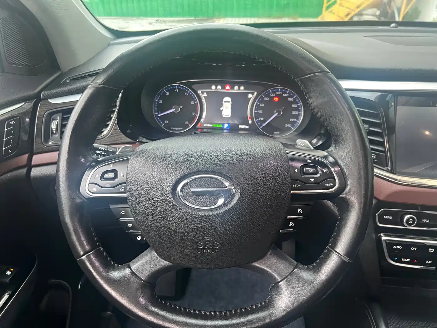 GAC Trumpchi Trumpchi GS8 2017 2017 320T 2WD Luxury Smart Connect (7-seater)