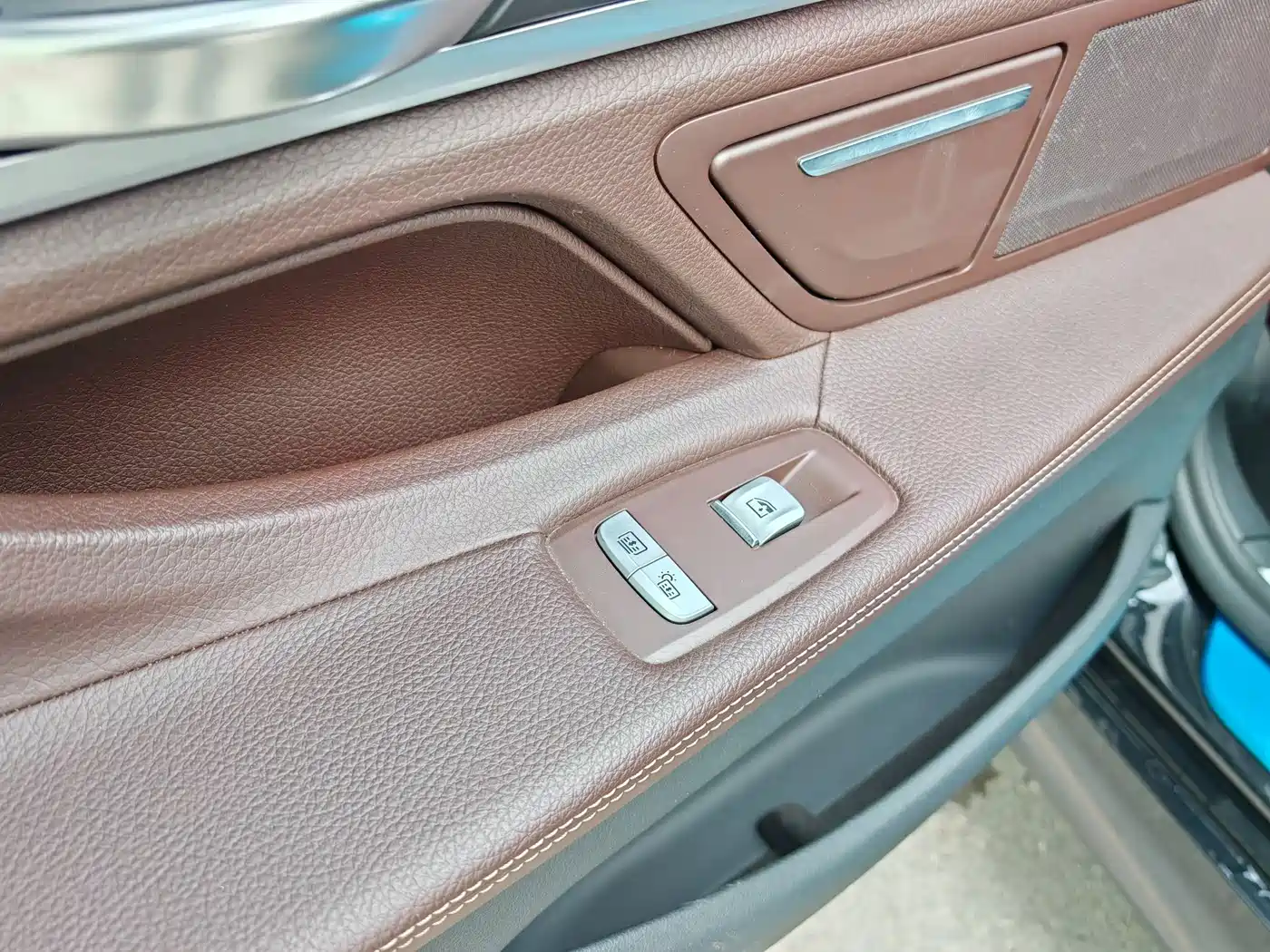 BMW 7 Series 2018 730Li Leading Type M Sport Package фото 28
