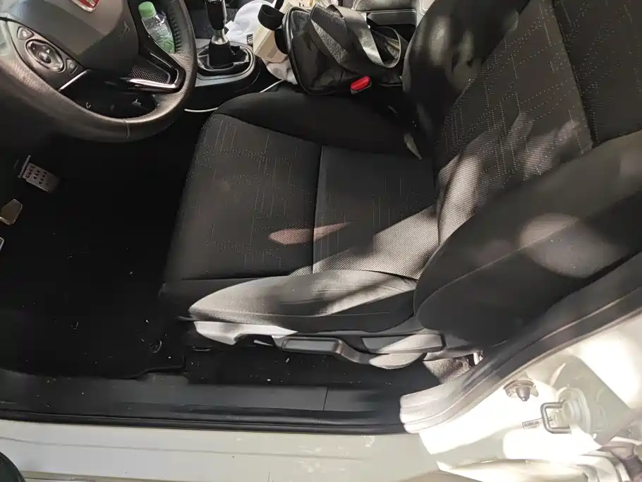 Фото 9 - Honda Fit