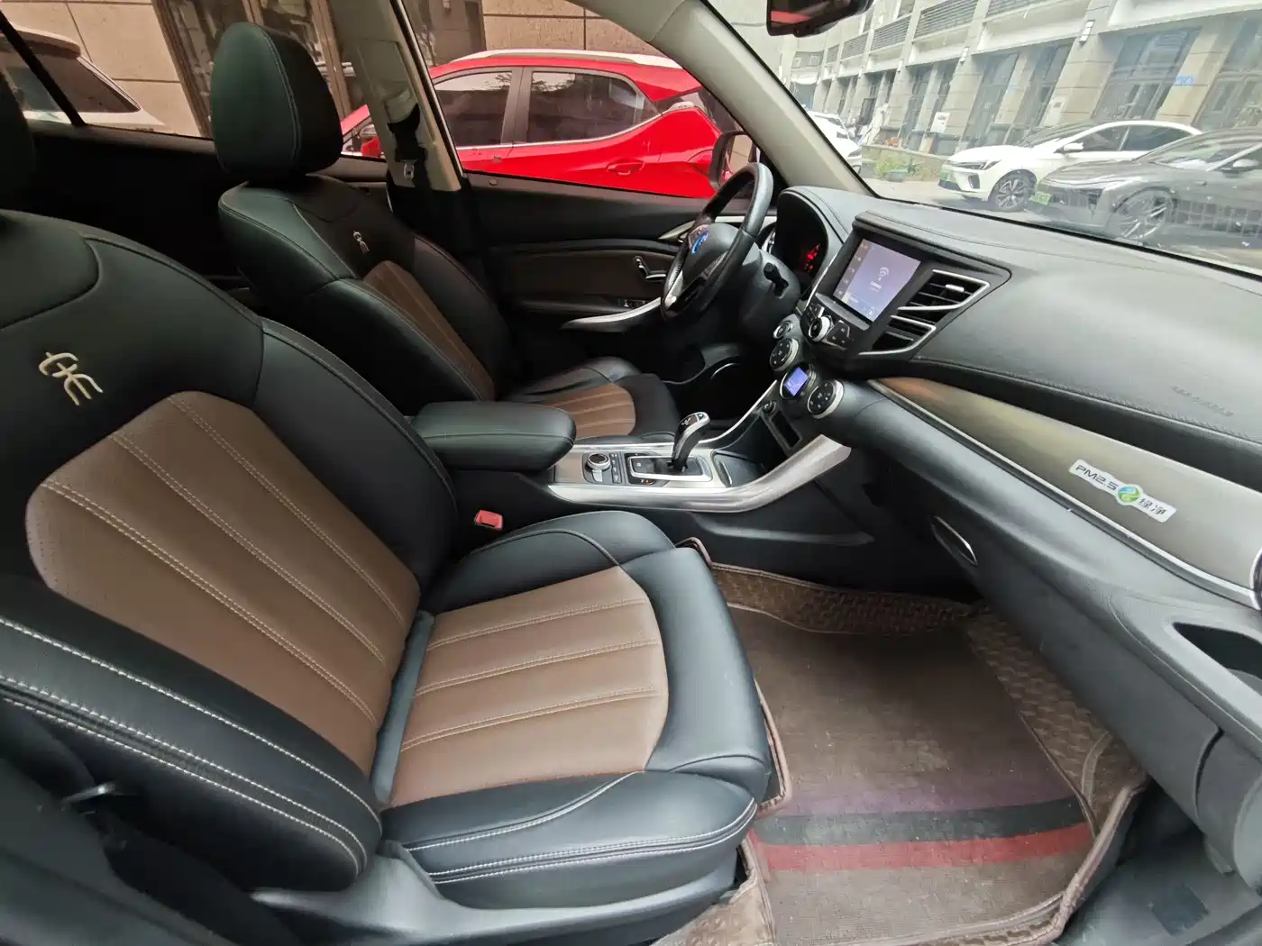 BYD Song New Energy 2017 Song DM 1.5TID Full-time 4WD Premium фото 11